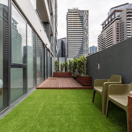☆Of Southbank☆Light Filled Apartment☆Huge Private Terrace With City Views☆Parking☆Pool☆Gym☆Wifi メルボルン エクステリア 写真