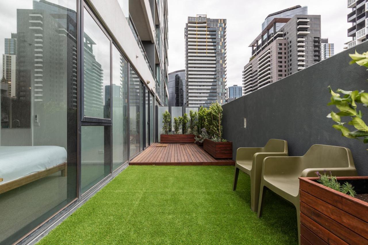☆Of Southbank☆Light Filled Apartment☆Huge Private Terrace With City Views☆Parking☆Pool☆Gym☆Wifi メルボルン エクステリア 写真
