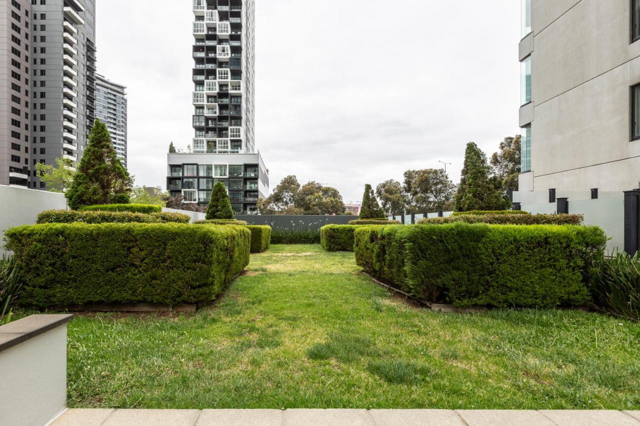 ☆Of Southbank☆Light Filled Apartment☆Huge Private Terrace With City Views☆Parking☆Pool☆Gym☆Wifi メルボルン エクステリア 写真