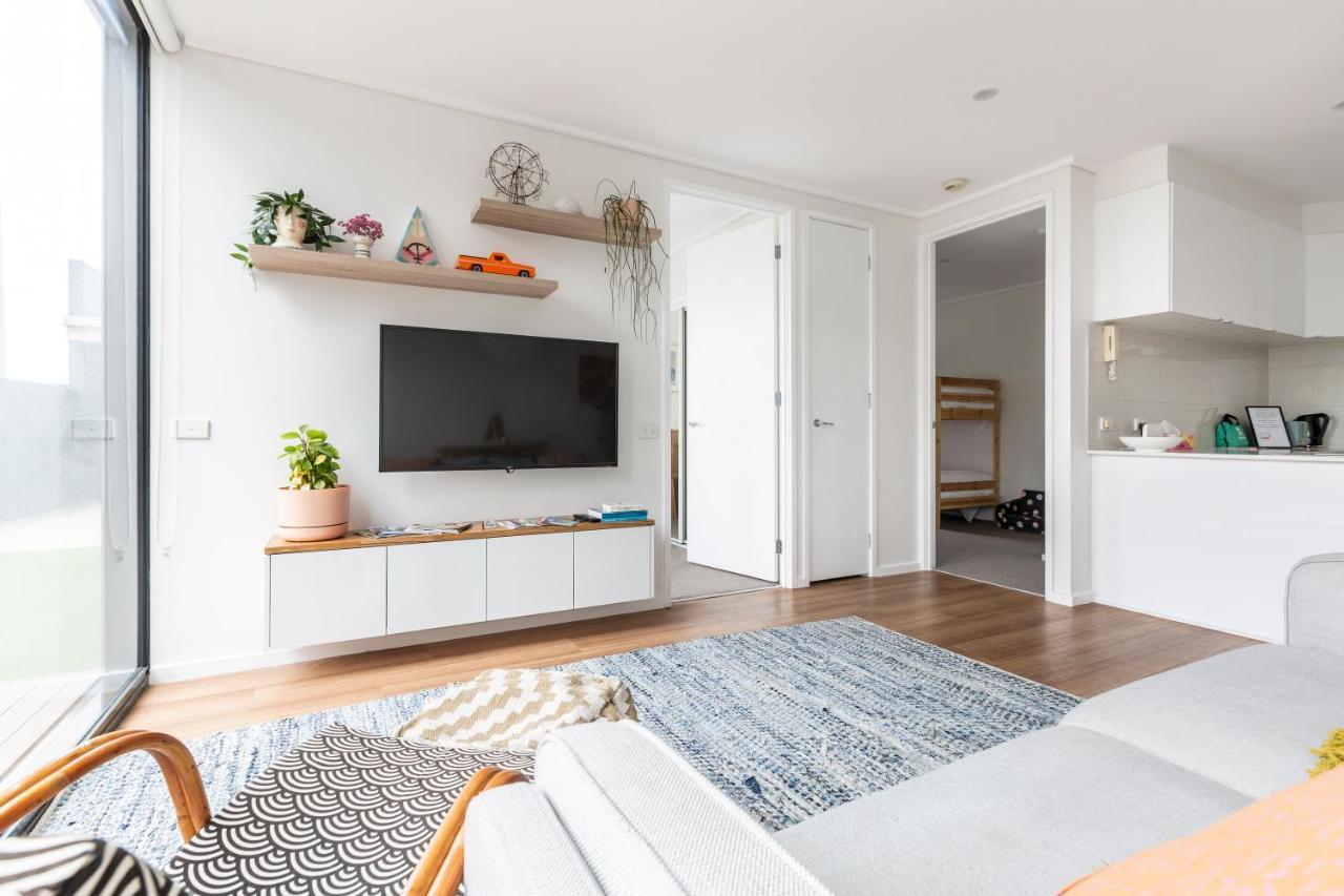 ☆Of Southbank☆Light Filled Apartment☆Huge Private Terrace With City Views☆Parking☆Pool☆Gym☆Wifi メルボルン エクステリア 写真