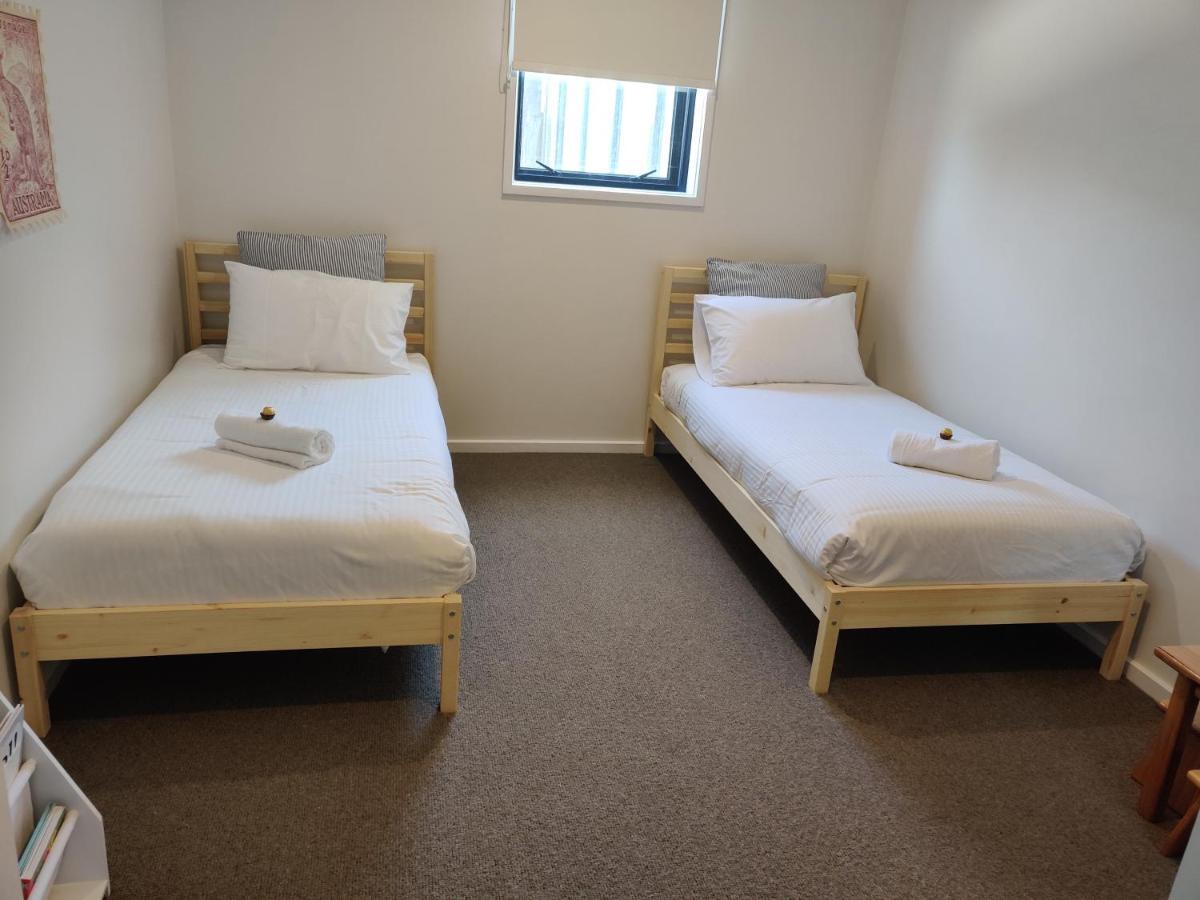 ☆Of Southbank☆Light Filled Apartment☆Huge Private Terrace With City Views☆Parking☆Pool☆Gym☆Wifi メルボルン エクステリア 写真